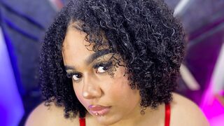 Free Nude AlahiaFrequency