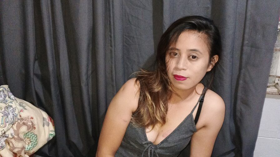 AlanaDeviz Nude