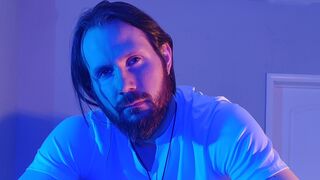 Free Nude AlbinoAdonis