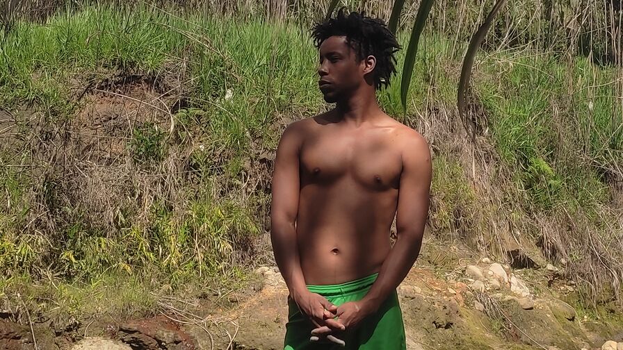 AlejoHunter Nude