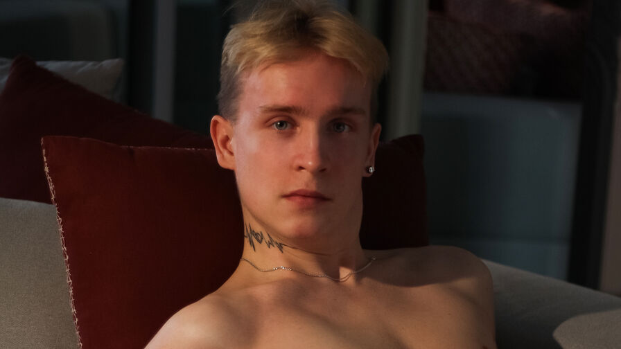 AlexDuncan Nude