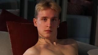 Free Nude AlexDuncan
