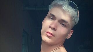 Free Nude AlexMyers
