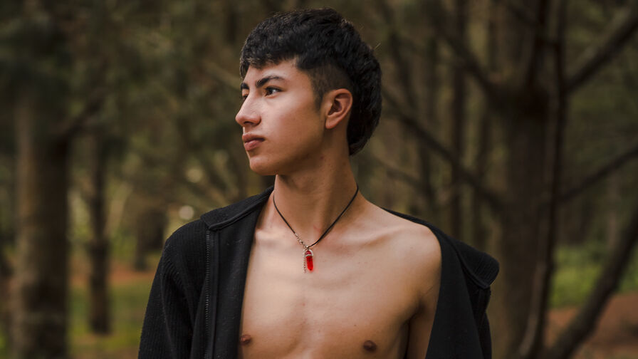 AlexanderCollman Nude