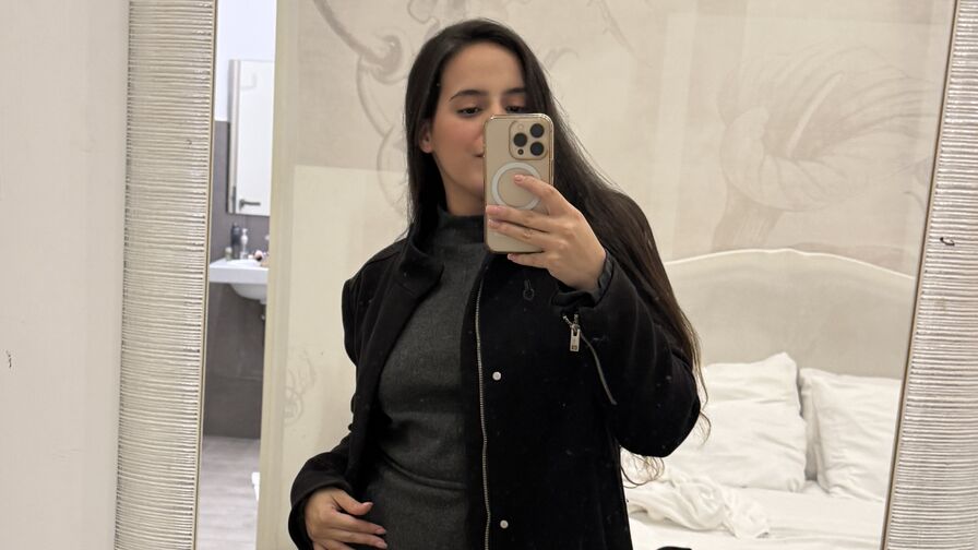 AlexandraGimenez Nude