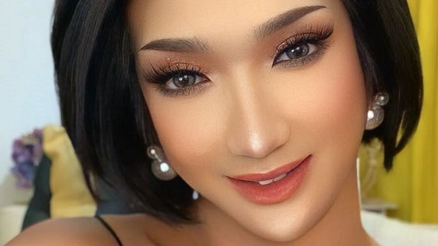 AlexandriaPierce Nude