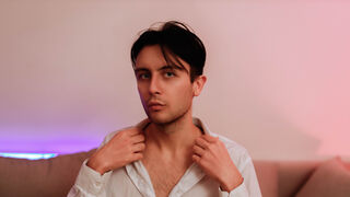 Free Nude AliBernard