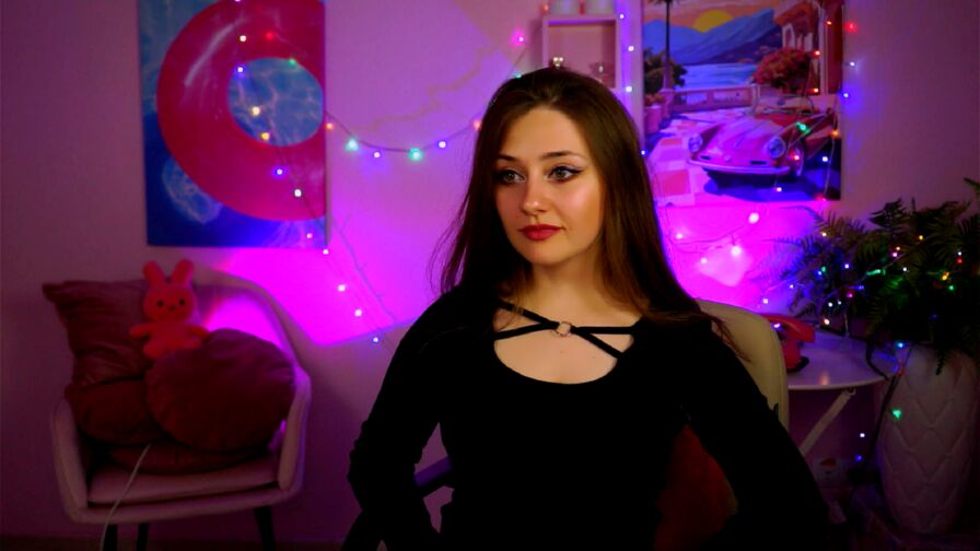 AliceDayvis Nude