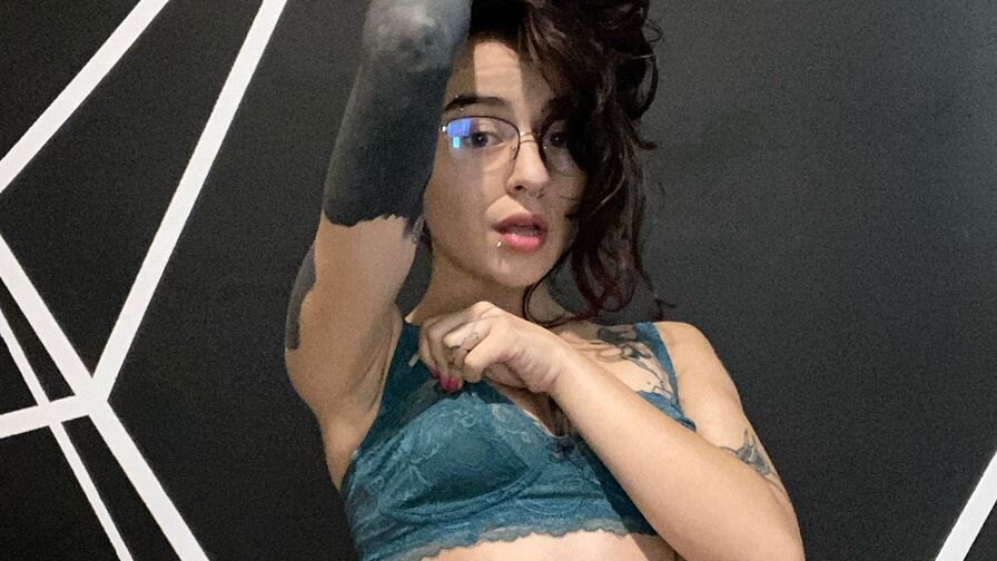 AliceMonttoya Nude