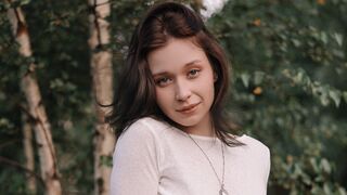 Free Nude AlinaBaier
