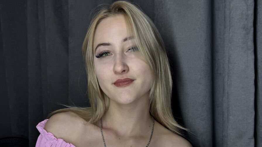 AlisaAsh Nude