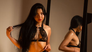 Free Nude AlisonEsstrada