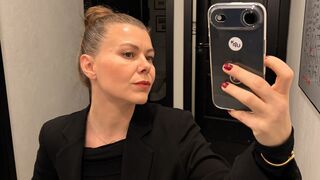 Free Nude AlonaLeoni
