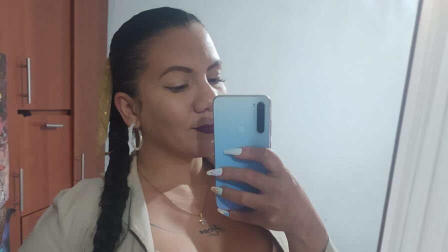 AlysaPear Nude