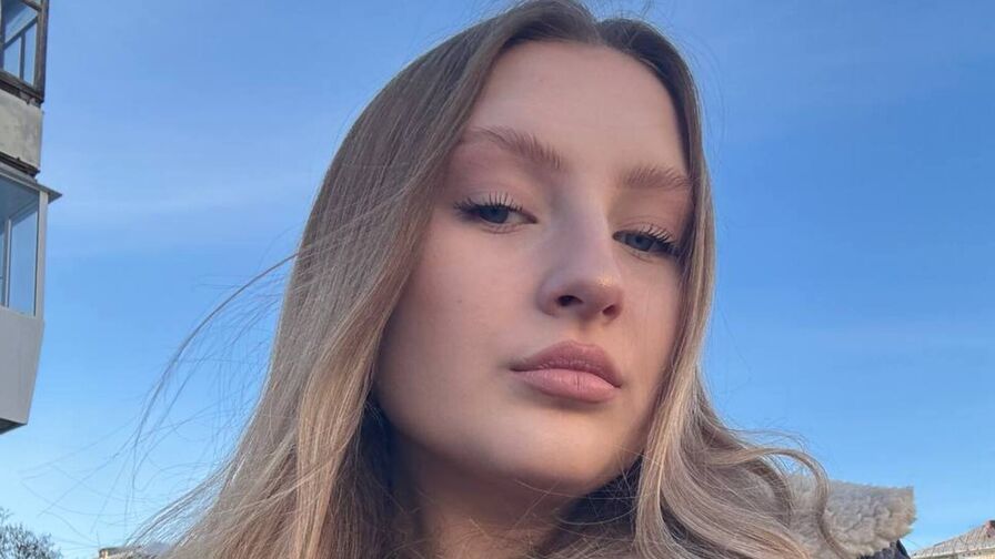 AmberMendelsohn Nude