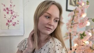 Free Nude AmeliaBerns