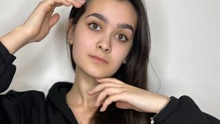 Free Nude AminaCulligan