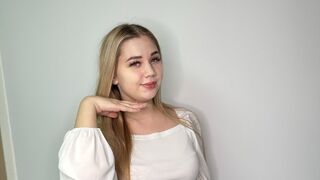 Free Nude AminaDigges