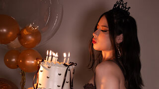 Free Nude AngelaRodds