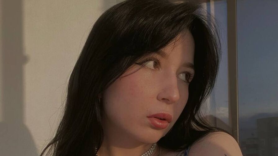 AngelinaGaus Nude