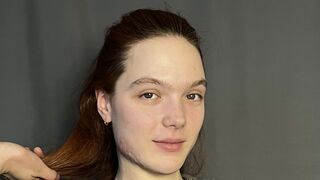 Free Nude AngeliqueDevery