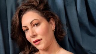 Free Nude AngieCam