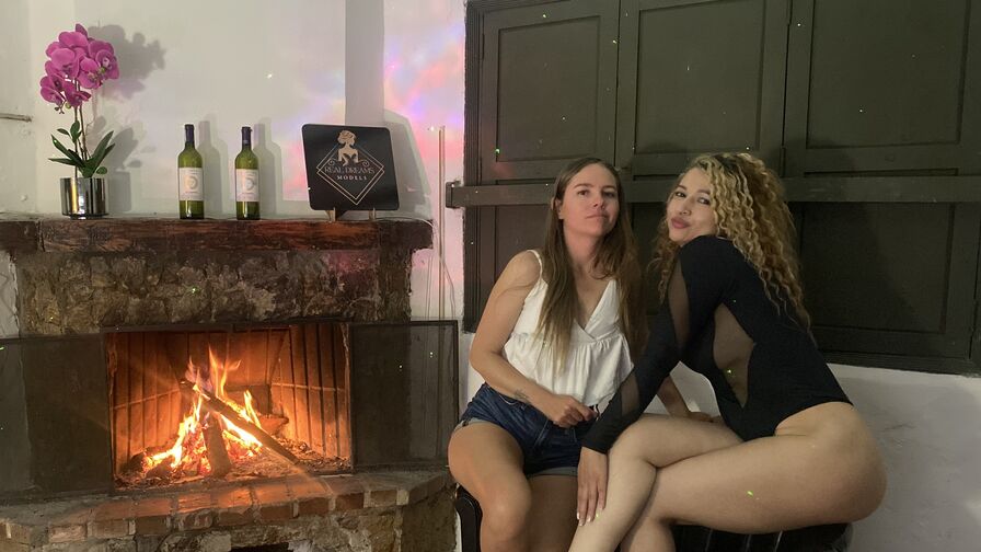 AngieandTaleia Nude