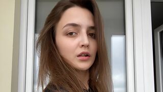 Free Nude AnnPerry