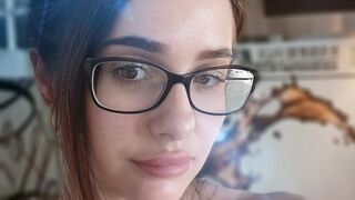 Free Nude AnnaliseLee
