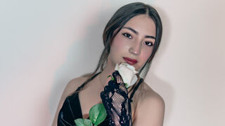 Free Nude AnnieFerrea