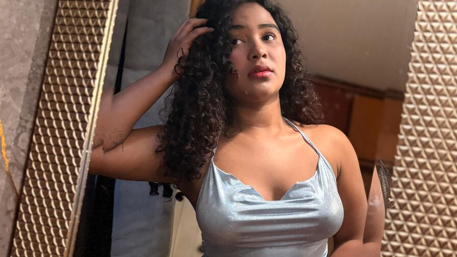 AnnyRest Nude