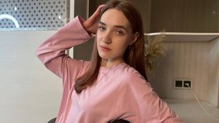 Free Nude AntonetteRamerez