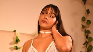 Free Nude ArianaRousem
