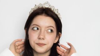 Free Nude ArielleTewell