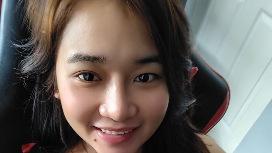 AstridColeen Nude