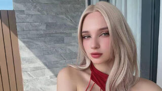 Free Nude AstridMoss