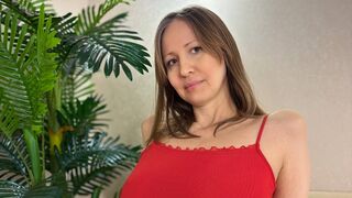 Free Nude AuroraVeloura