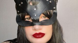 Free Nude BBWHouseMaid