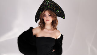 Free Nude BellaClife