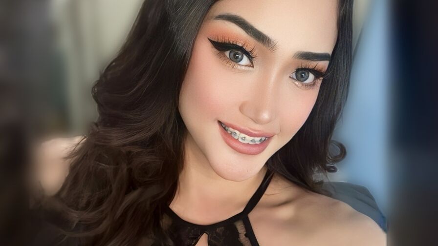 BellaDaza Nude
