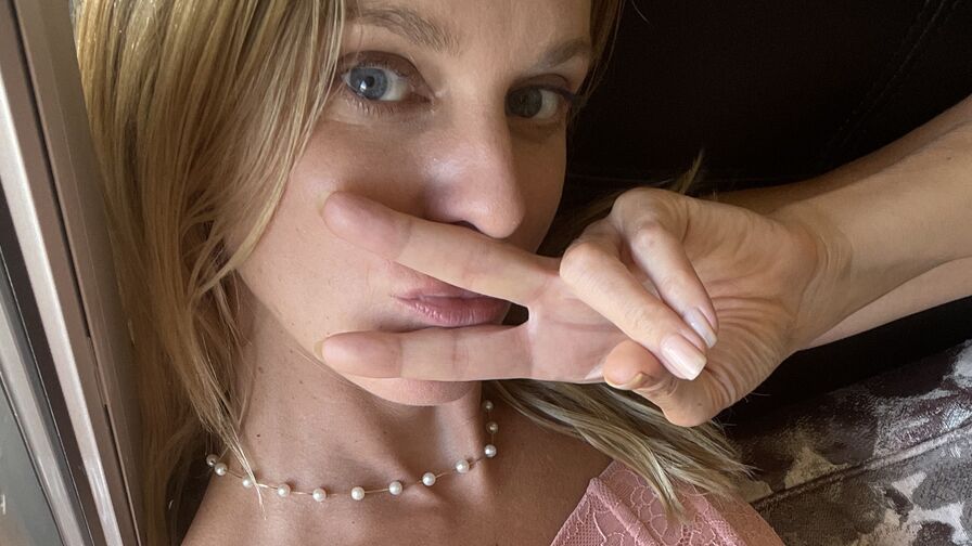 Bellainlingerie Nude