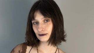 Free Nude BereniceDwight