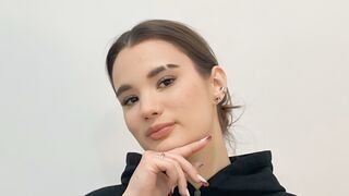 Free Nude BeverleeGavit