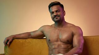 Free Nude BhagiScott