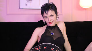 Free Nude BrandiPoetic