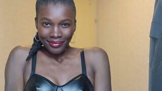 Free Nude Browndoll