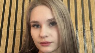 Free Nude CalypsoVirel