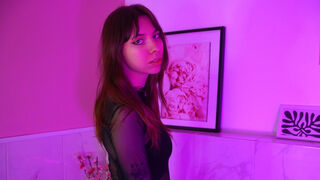 Free Nude CamillaEvers