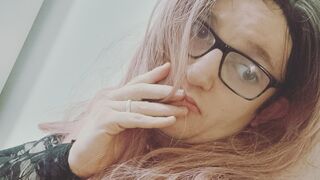 Free Nude CandiFreaks
