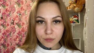 Free Nude CapriceHebets